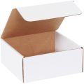 7 ½ x 7 x 3 ¼″ White Literature Mailers